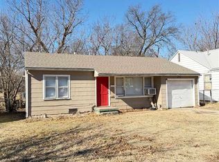 920 N 2nd St, Ponca City, OK 74601
