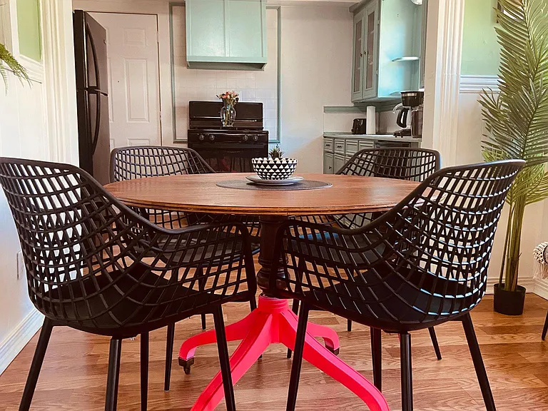 Comfortable Dining