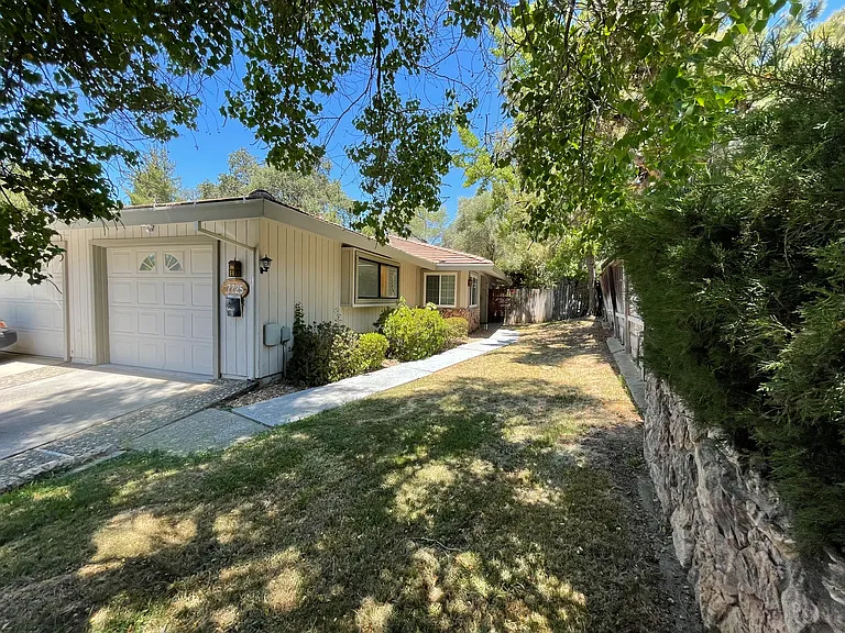 7723 Southcliff Dr #7725 — Photo 9
