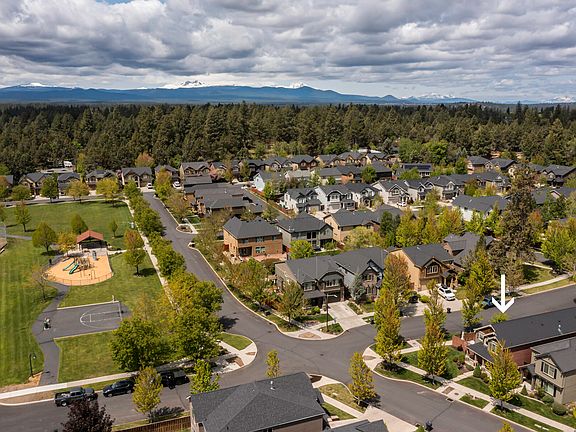 5th image of 61163 SE Dayspring Dr
