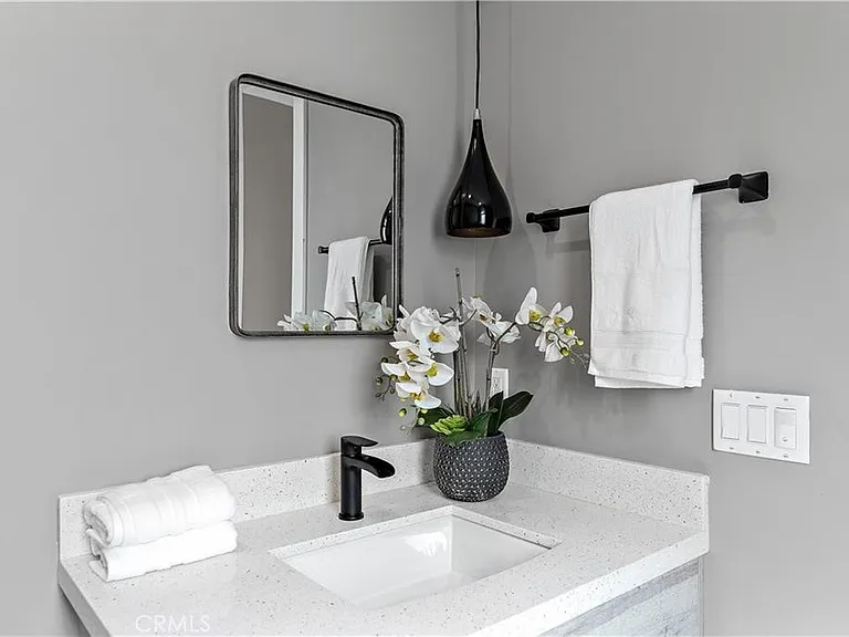 11858 W Flower Ln — Photo 18