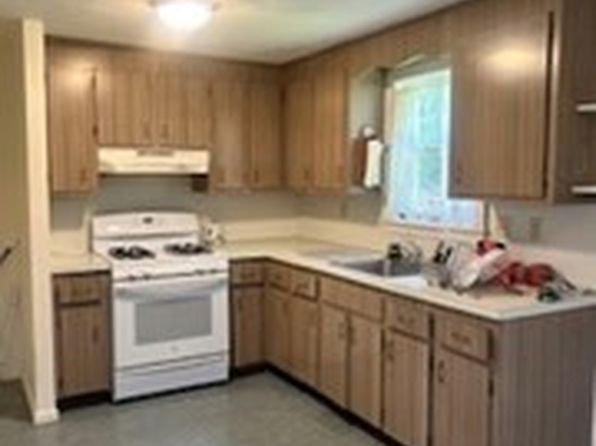62 Hoover Rd #1