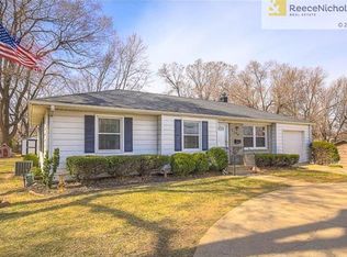 5306 Nieman Rd, Shawnee, KS 66203