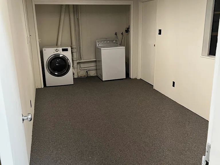 3712 Fillmore St #1/2 — Photo 9
