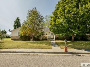 820 S Adam Ln, Idaho Falls, ID 83401