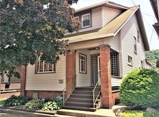 1904 4th Ave, Beaver Falls, PA 15010