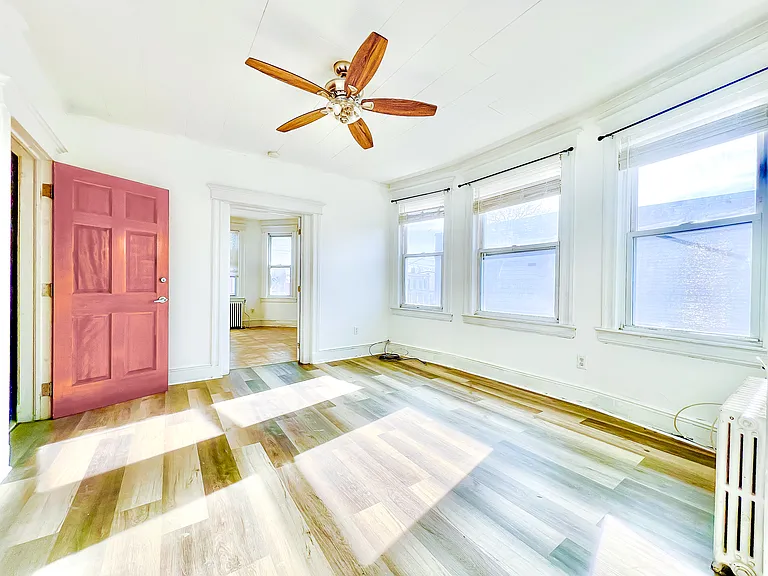 331 Princeton Ave #2 — Photo 8