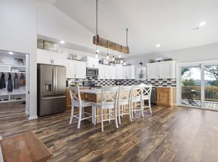 24 Flint Ln, Washburn, MO 65772