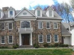 78 Hardesty Rd, Stamford, CT 06903