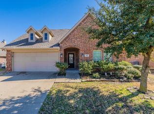 496 Commonwealth Ln, Fate, TX 75189