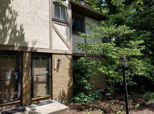 3208 Brookview Way, Columbus, OH 43221