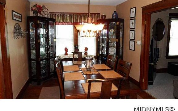 5th image of 413 Calder Ave
