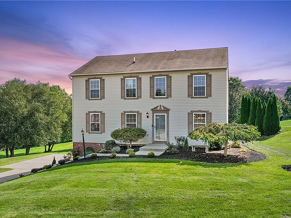 2nd image of 500 Creekside Ct