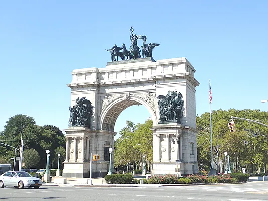 Rented by Brooklyn Heights Real Estate Inc | media 19