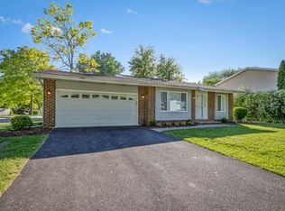 5S720 Steeple Run Dr, Naperville, IL