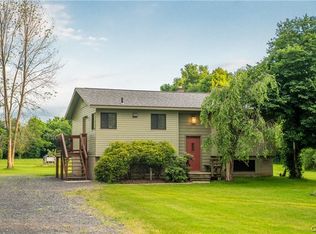1521 Rabbit Ln, Fulton, NY 13069