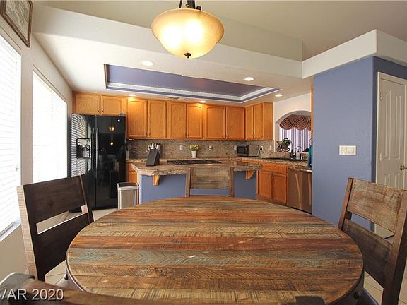 3rd image of 9075 Indian Valley Dr