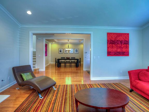 4th image of 54 Spyglass Ct