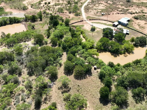 324 Private Road 2621, Santa Anna, TX 76878