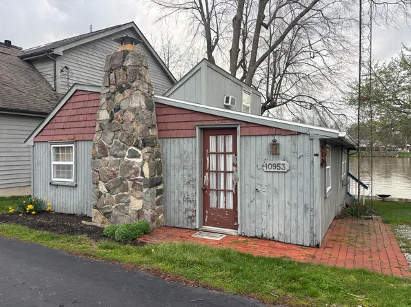 10953 Sassafrass Rd, Lakeview, OH 43331