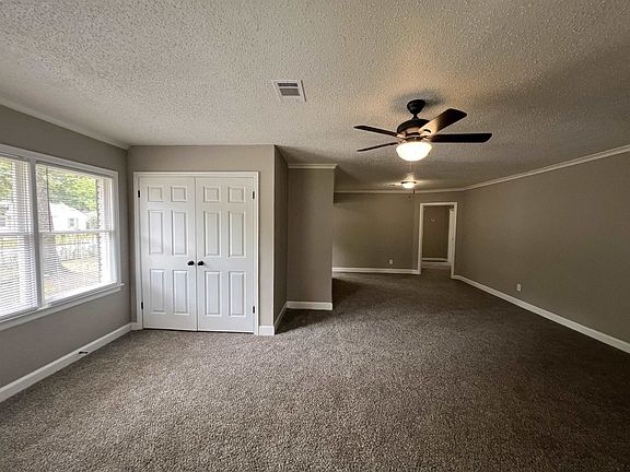 4th image of 789 Dillworth St