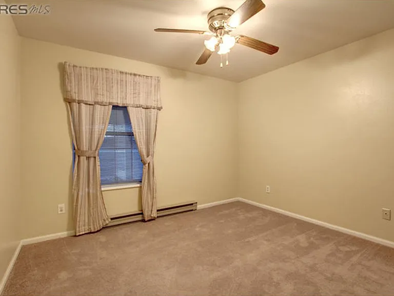 1601 W Swallow Rd #5C — Photo 9