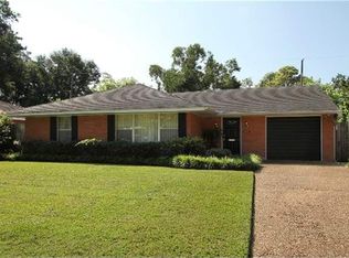 1239 Candlelight Ln, Houston, TX 77018