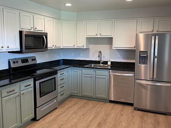 5th image of 6414 Winona Ct