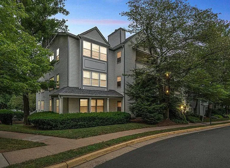 7705 Lafayette Forest Dr #34 — Photo 1