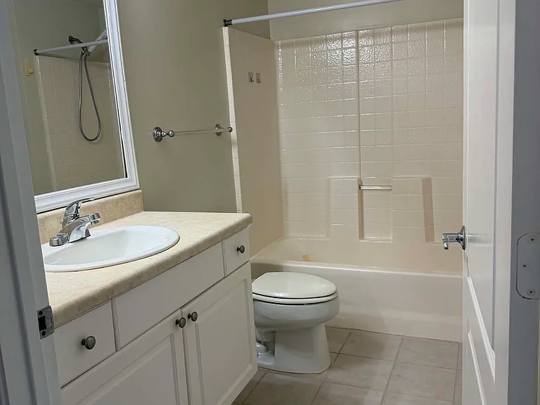 5080 Fairways Cir — Photo 11