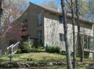 90 Bricketts Mill Rd, Hampstead, NH 03841