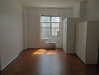 Rented by Marjorie Thompson, LREB