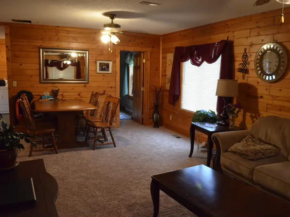 801 S 7th St, Brainerd, MN 56401