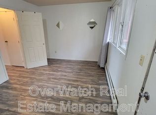177 Michael Ct APT 8, Anchorage, AK 99504