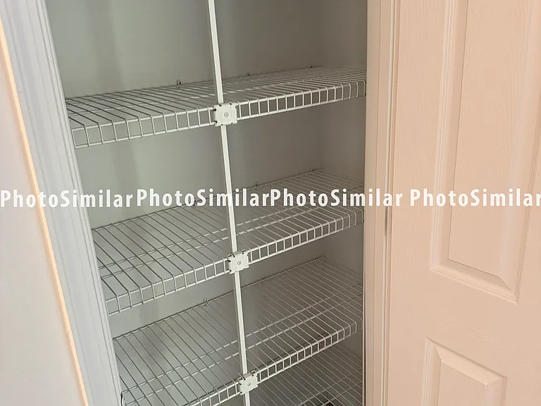 310 Chatham Sq — Photo 10