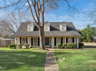 2119 Surrey Ln, Bossier City, LA 71111