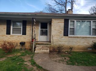 1922 Randolph St, Florence, AL 35630