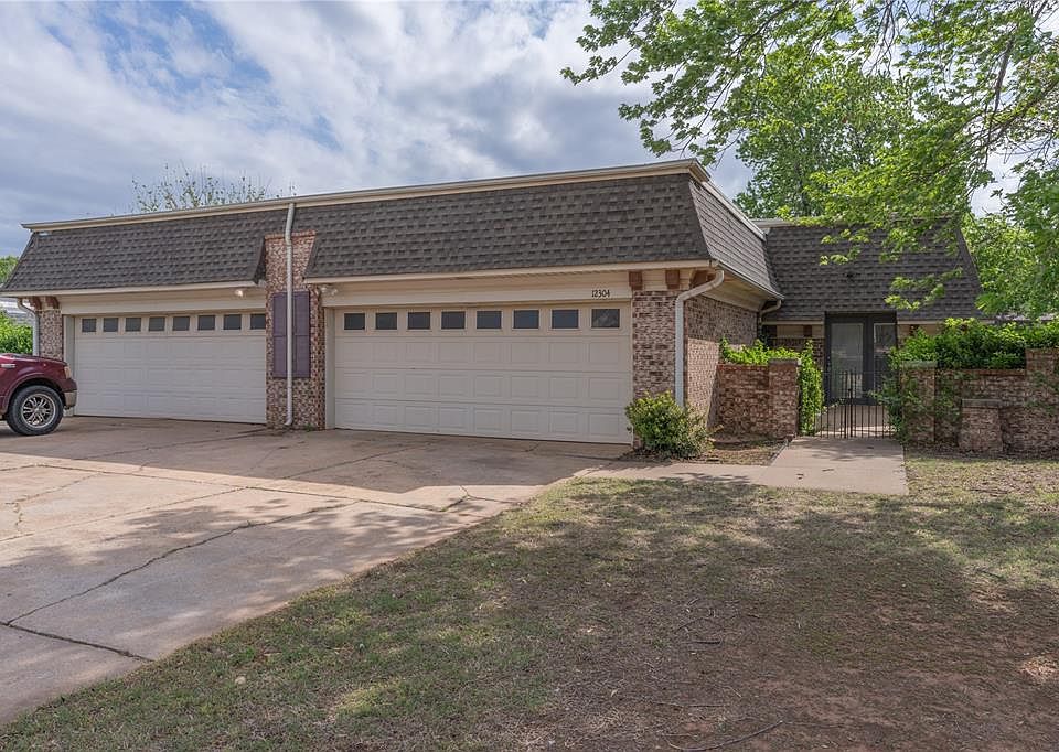 1st image of 12304 Green Valley Dr