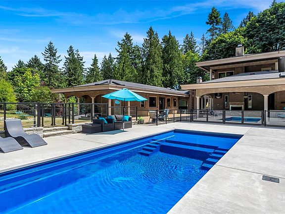 2nd image of 350 Sparton Rd