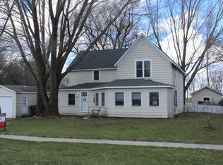 307 2nd St, Gilbert, IA 50105