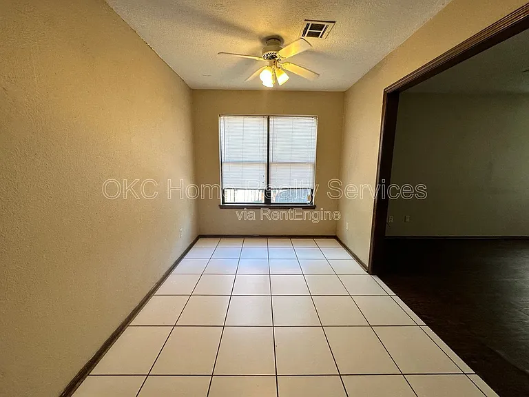 234 Barrett Pl — Photo 5