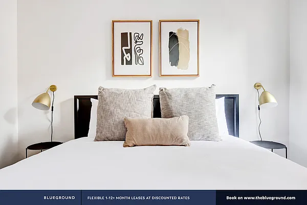 Rented by The Blueground | media 25