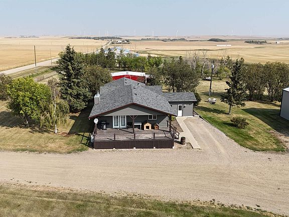 5th image of 331039 Range Rd SE #241