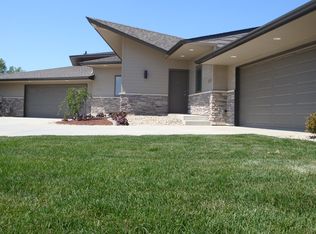 2990 W Palmer Ave, Laporte, IN 46350