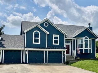 11209 E 195th St, Raymore, MO 64083