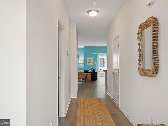 4th image of 34425 Bronze St