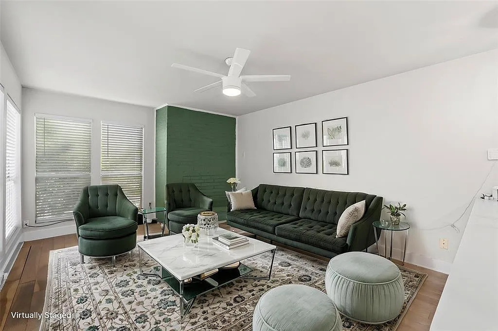 3 bed, 2.5 bath, 1235 sqft, $1,900 — Photo 3
