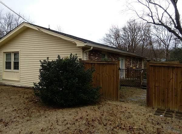 1st image of 676 McPherson Dr #B