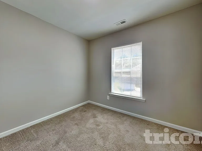12437 Stumptown Rd — Photo 11