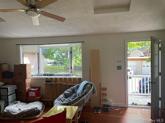 4th image of 205 Hudson St